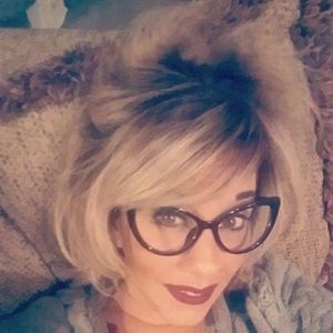 Meet your Posher, Bethane